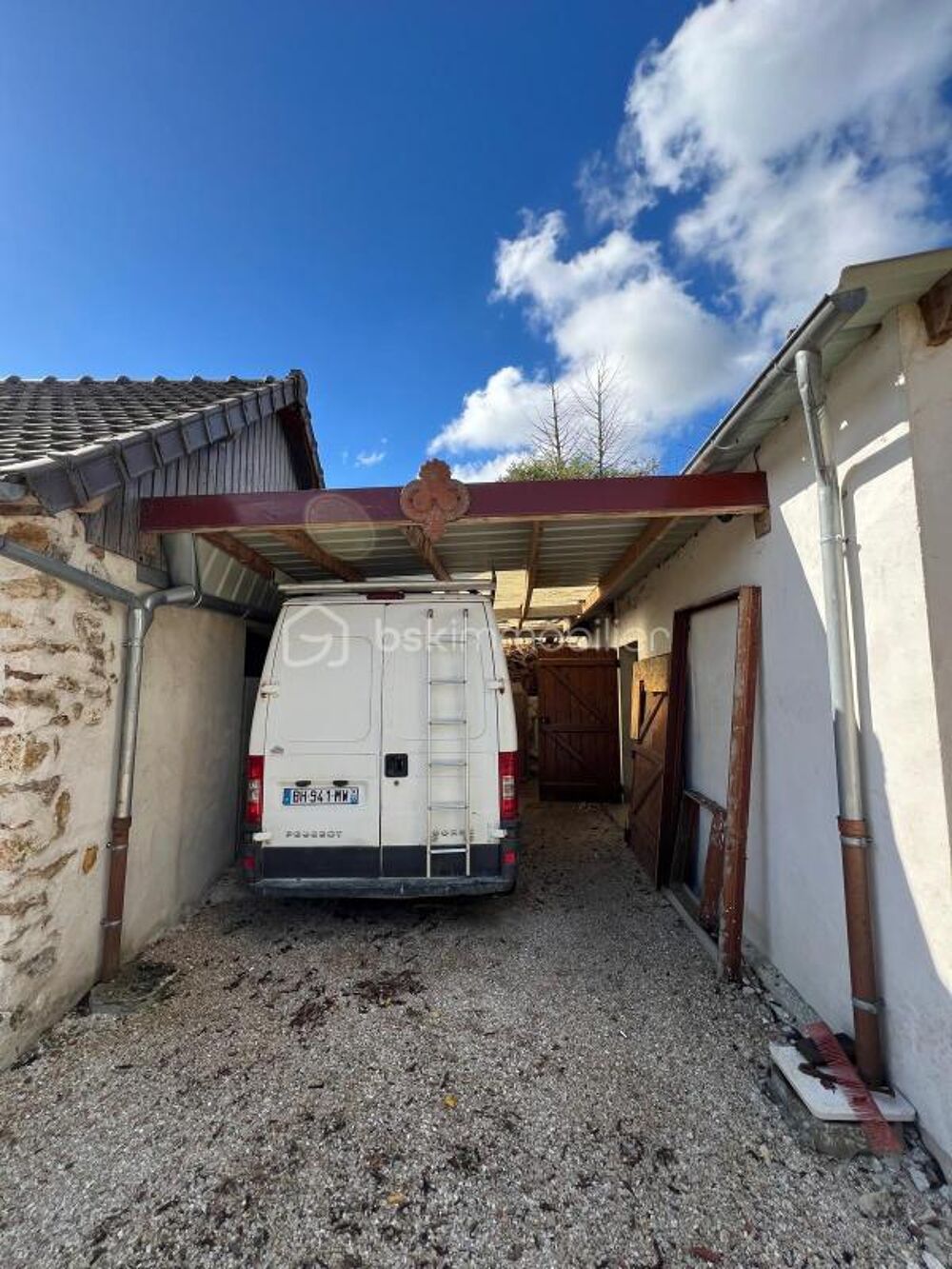 MAISON 250M2 7CH
