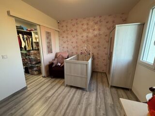  Maison  vendre 6 pices 180 m