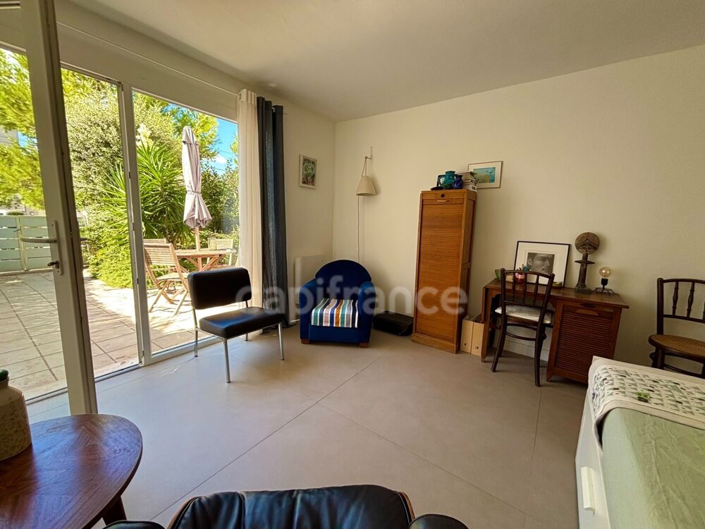 à vendre  Maison Hyères (83400)