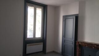  Appartement à louer 2 pièces 46 m²