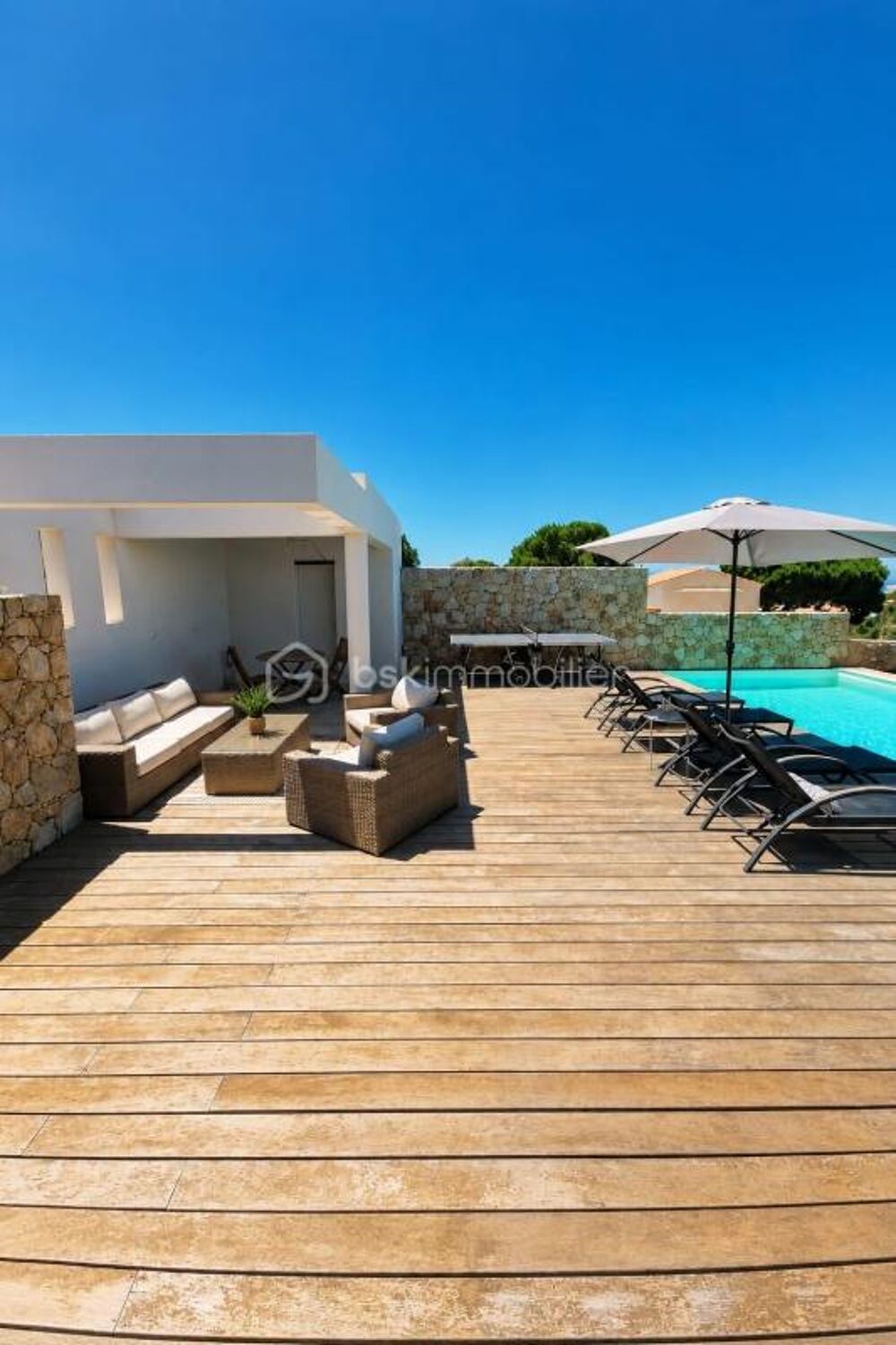 à vendre  Maison Monticello (20220)
