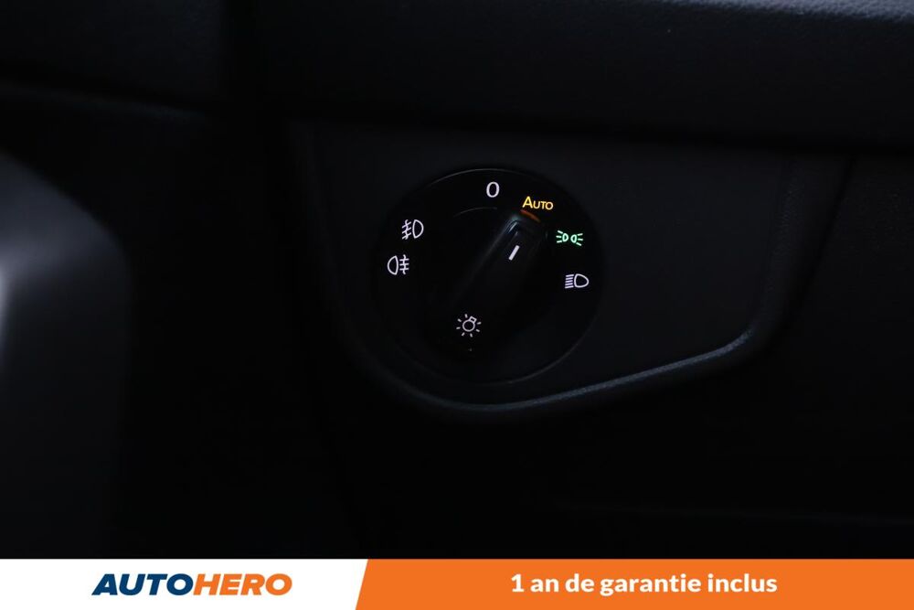 Taigo 1.0 TSI R-Line DSG7 110 ch 2022 occasion 92130 Issy-les-Moulineaux