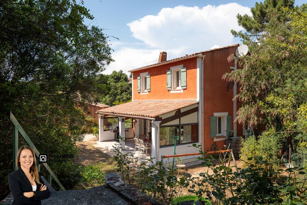 Maison individuelle 4 pièces de 90 m2 avec garage et cave