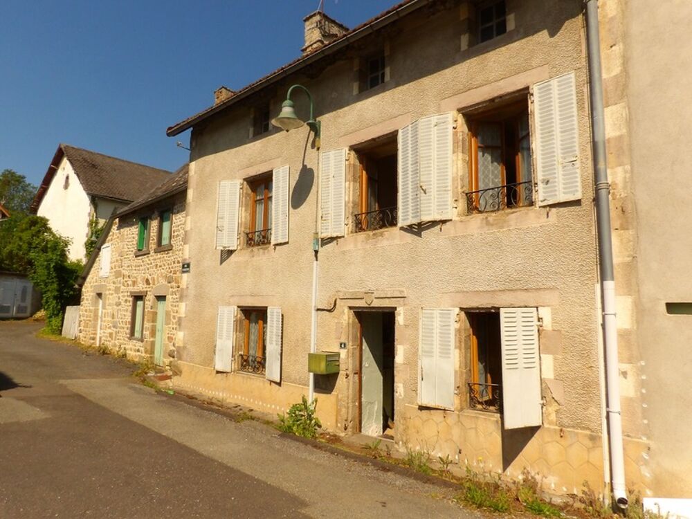 Maison à vendre 4 pièces GIAT (63)