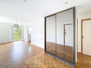  Appartement � vendre 4 pi�ces 80 m�