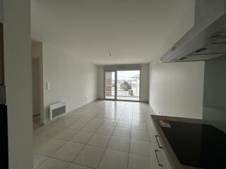  Appartement à louer 2 pièces 44 m²