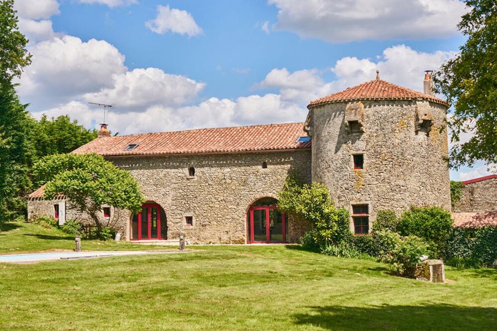 Maison de maître La Gaubretiere 8 pièces 208 m2