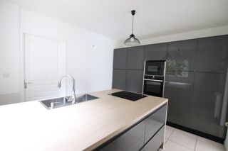  Maison � vendre 7 pi�ces 210 m�