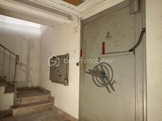  Immeuble � vendre 15 + pi�ces 1000 m�