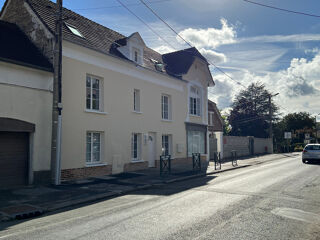  Immeuble  vendre 8 pices 229 m