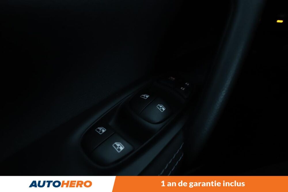 Qashqai 1.2 DIG-T N-Connecta 115 ch 2018 occasion 92130 Issy-les-Moulineaux