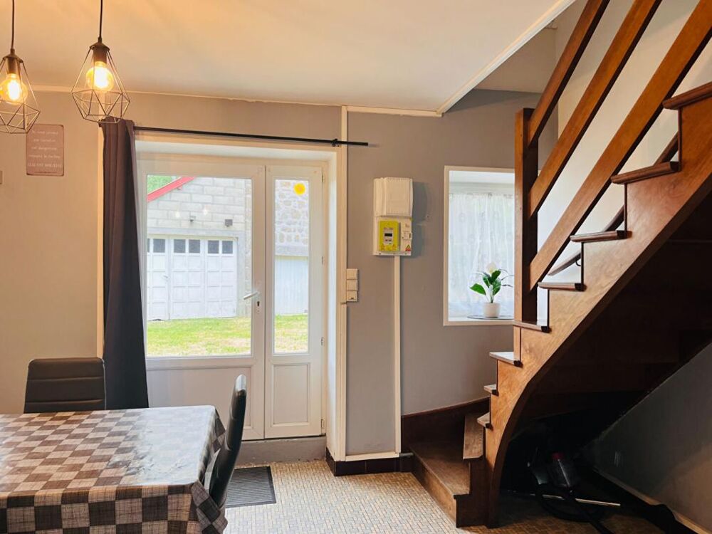 Vente Maison Maison 65 m²  avec 2 chambres + maisonnette à rénover Segrie fontaine