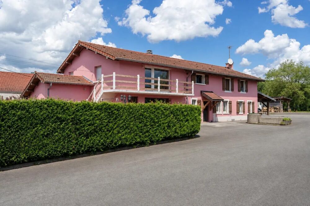 Maison de 7 pièces de 280 m² à Champagney
