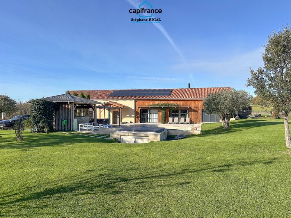 Vente Propriété/Château Propriete à vendre 7 pièces VILLENEUVE SUR LOT (47) de 229m2 habitables sur un terrain clos de 5965m2 Villeneuve sur lot