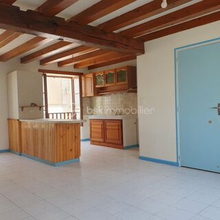  Appartement  vendre 7 pices 330 m