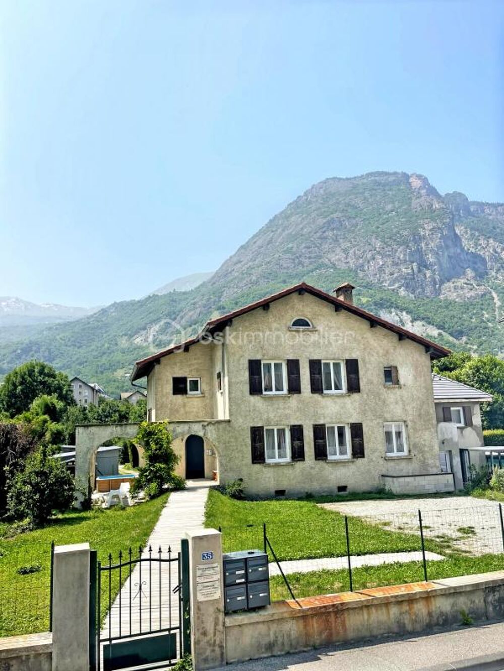 Vente Immeuble Maison investisseur  grand potentiel Saint jean de maurienne