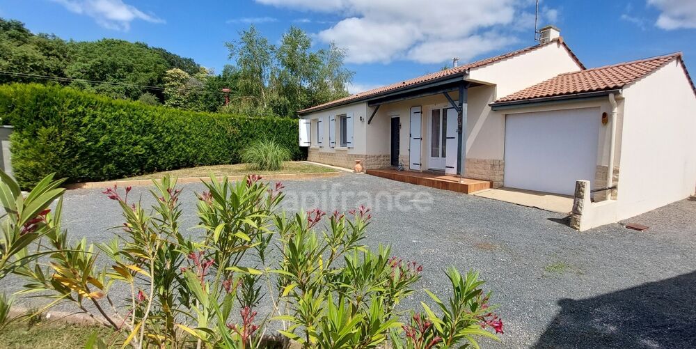 Maison à vendre 5 pièces MERVENT (85)