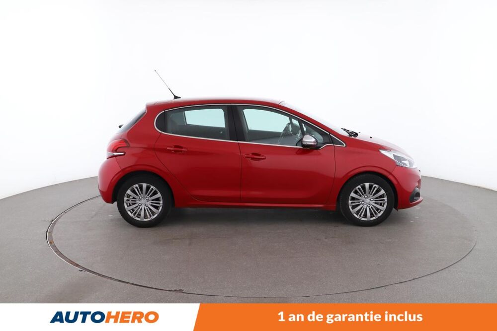 208 1.2 PureTech Allure 5P 110 ch 2018 occasion 92130 Issy-les-Moulineaux