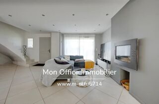  Maison à vendre 15 + pièces 107 m²