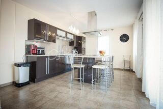  Villa à vendre 6 pièces 165 m²