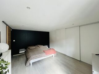  Immeuble à vendre 8 pièces 160 m²