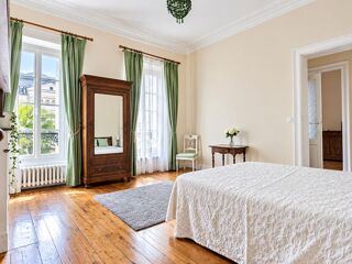  Maison à vendre 14 pièces 304 m²