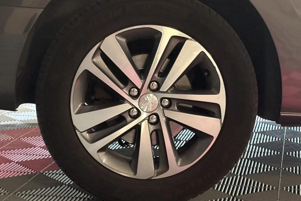 Traveller Standard 2.0 Blue HDi 16V Combi moyen S&S 150 cv Allure Full 2018 occasion 85190 Venansault