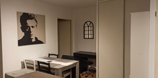  Appartement à louer 2 pièces 45 m²