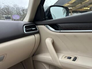 Ghibli III 2.0 HYBRID 330 GRANLUSSO AUTO 2020 occasion 78240 Chambourcy