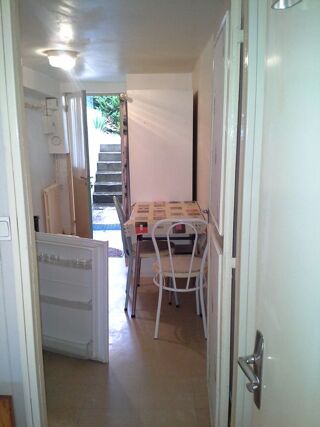  Appartement à louer 1 pièce 20 m²