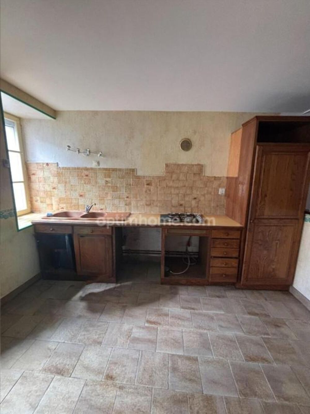 Maison familiale 120 m² à Xambes  3 chambres, garage et cour intérieure  Secteur calme