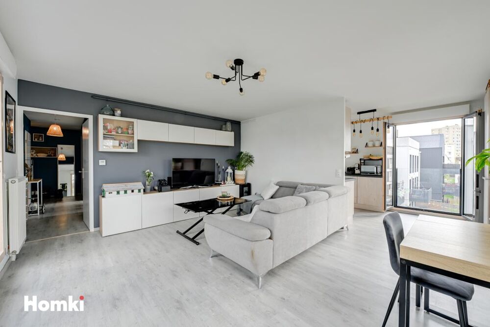 Vente Appartement Nanterre Ville –T3 avec terrasse au dernier étage Nanterre