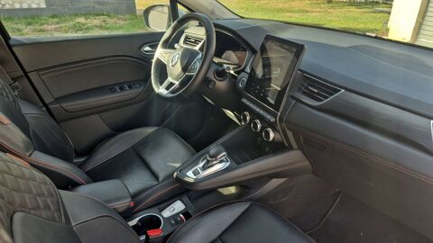 Captur 1.6 E-Tech Plug-in 160 EDC6 Initiale Paris 2020 occasion 89360 Percey