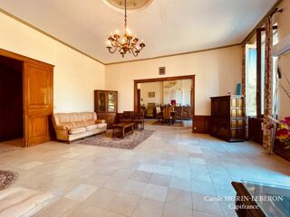  Propriété/château à vendre 5 pièces 210 m²