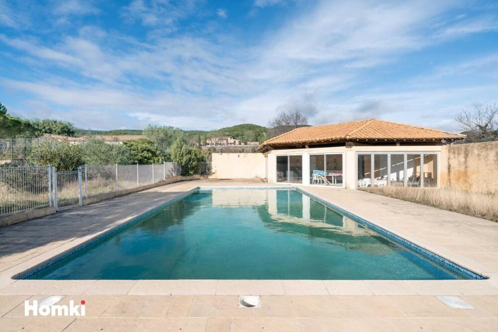 Propriété et 3 gites / T7 de 500 m² à Saint-Montan 07220