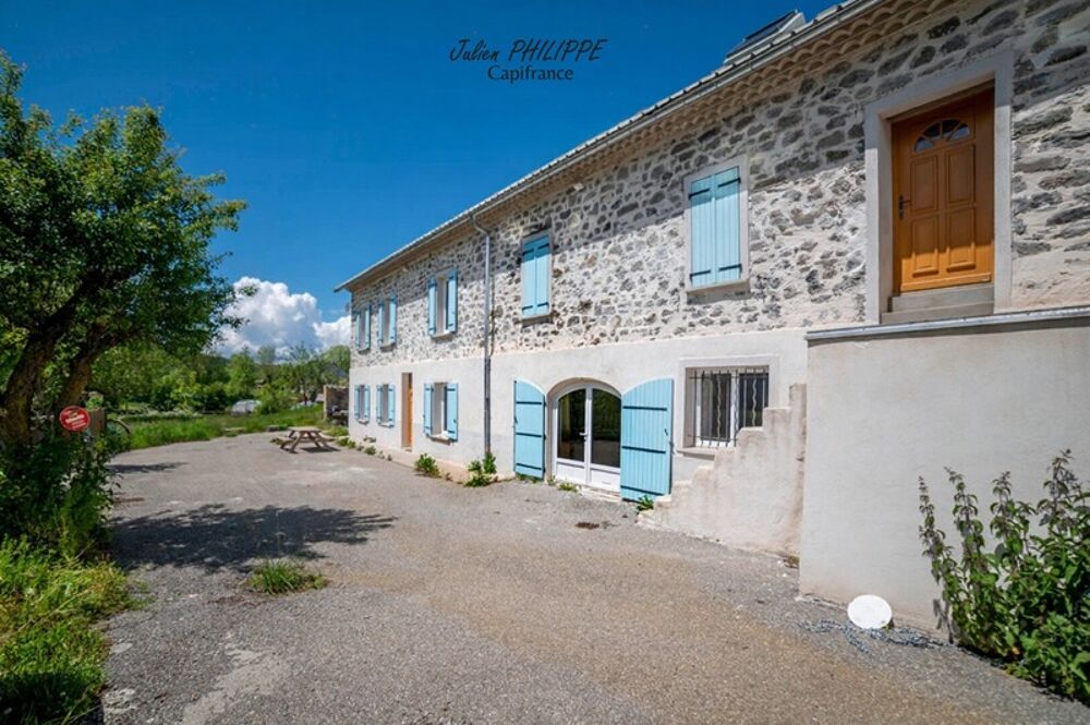Corps de ferme à vendre 7 pièces ANCELLE (05)