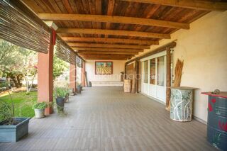  Maison à vendre 10 pièces 550 m²