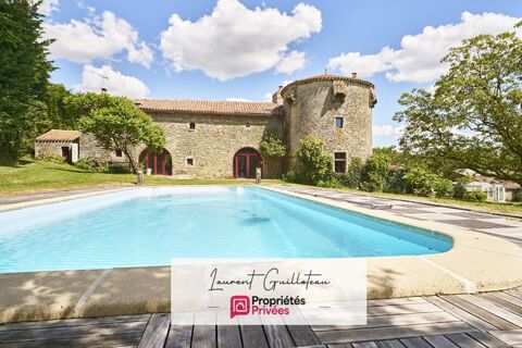   Maison de maître La Gaubretiere 8 pièces 208 m2 Propriété/château - 8 pièce(s) - 208 m²