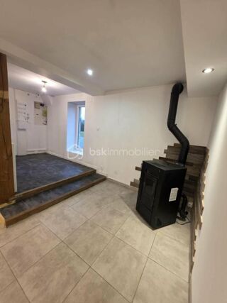  Propri�t�/ch�teau � vendre 4 pi�ces 100 m�