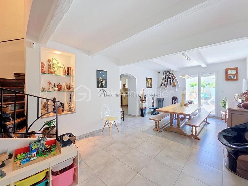 Vente Propriété/Château Maison de caractère dans un quartier prisé Six fours les plages