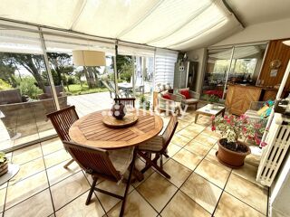 Propriété/château à vendre 8 pièces 328 m²