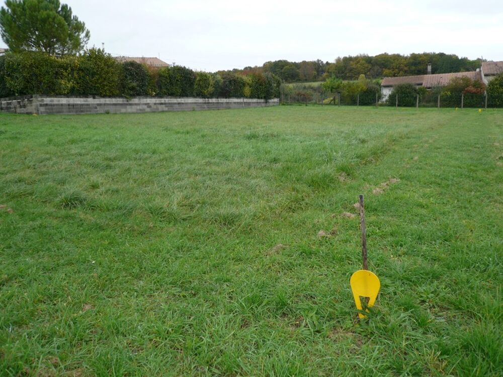 Vente Terrain ? SAINT LAURENT DE COGNAC A Vendre TERRAIN à Construire ? Saint laurent de cognac