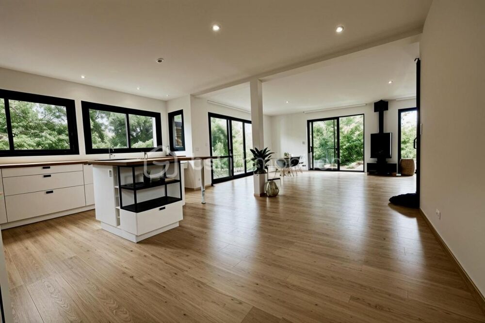 BELLE MAISON FAMILIALE