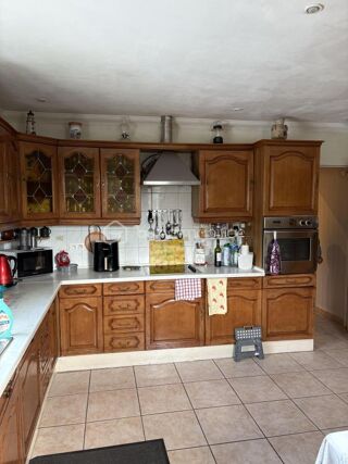  Villa � vendre 8 pi�ces 160 m�