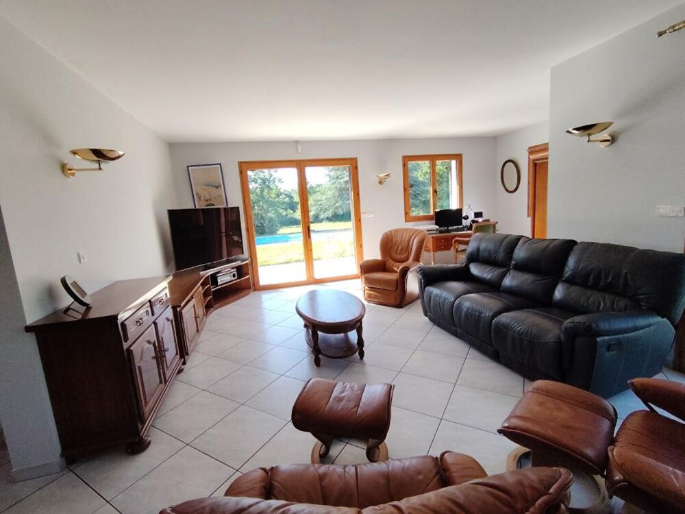 Vente Maison Maison La Bâtie Divisin 6 pièce(s) 200 m2 La batie divisin