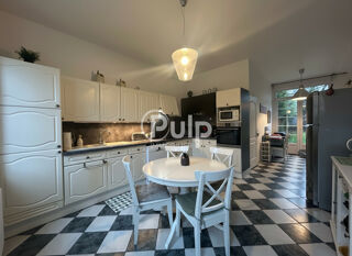  Maison � vendre 6 pi�ces 202 m�