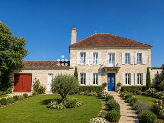  Propriété/château à vendre 10 pièces 295 m²