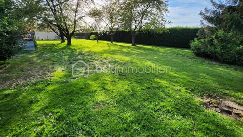 TERRAIN  CONSTRUCTIBLE 880 M² JOUY LE CHATEL 85000 Jouy-le-Chtel (77970)