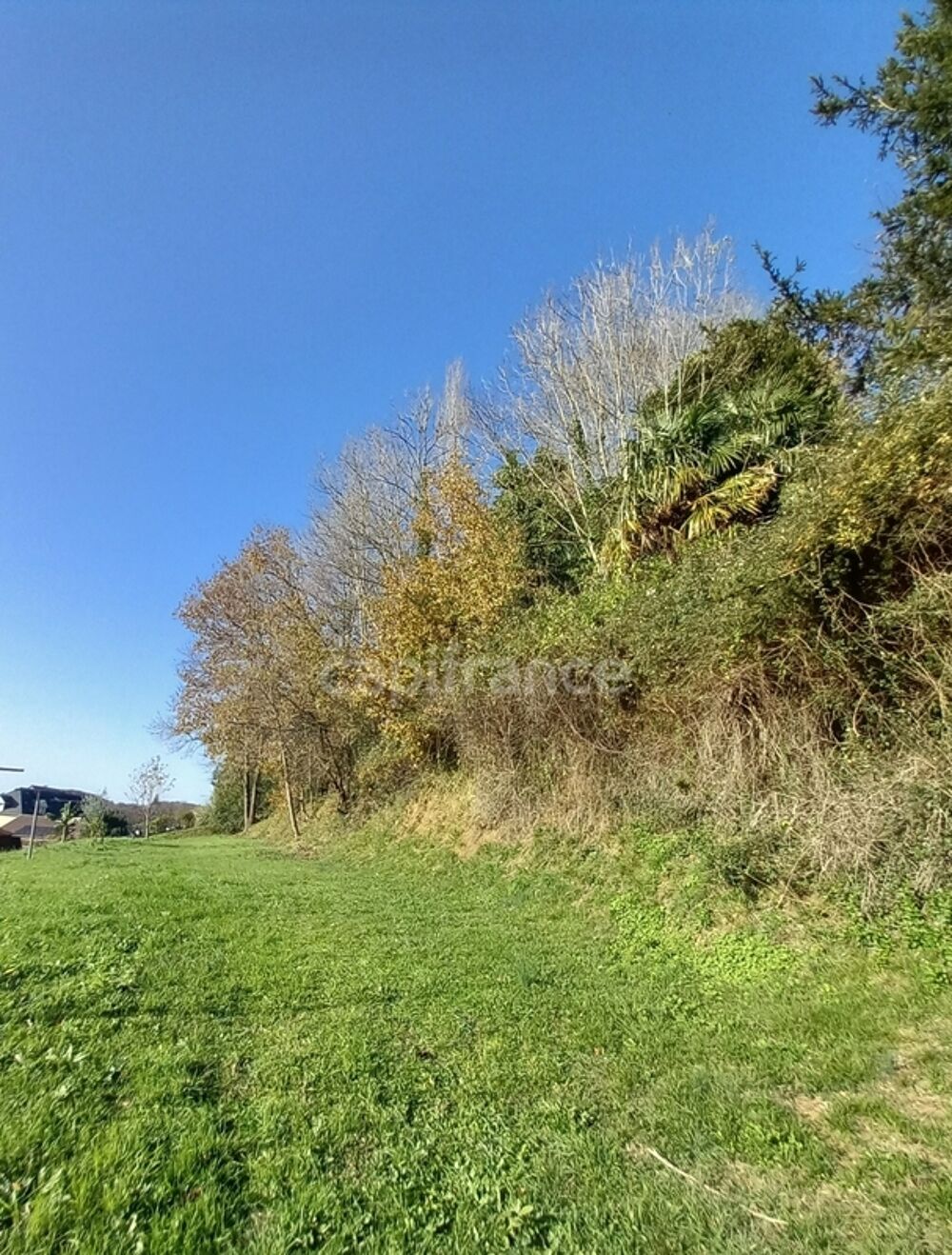 Vente Parking/Garage Hangar de stationnement � vendre LOURDES (65) Lourdes