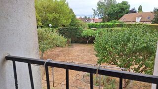  Appartement à louer 5 pièces 108 m²